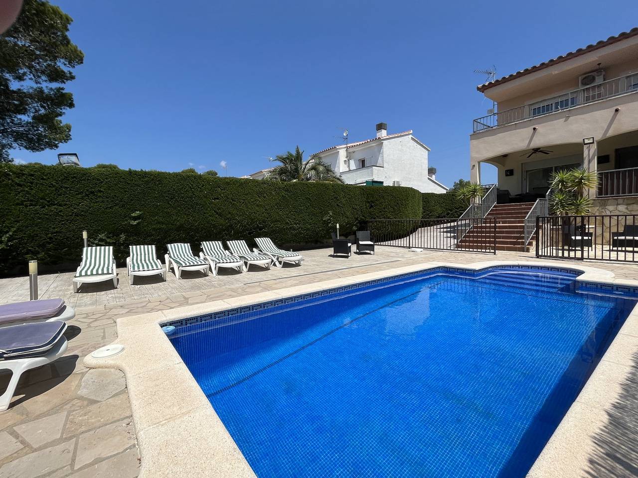 Villa Jasmina 4bedroom airconditioned villa in Les Tres Cales, Tierras del Ebro