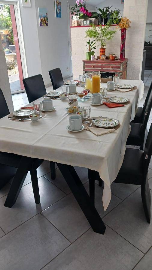 Location de vacances pour 3 personnes, avec jardin et terrasse à Saint-Doulchard - 3