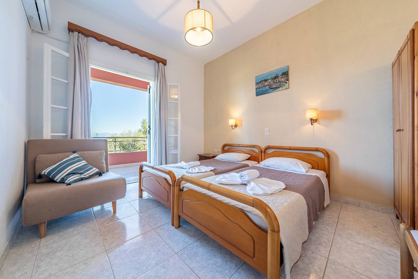 Entire apartment, Apartment '6' with Sea View, Wi-Fi and Air Conditioning in Corfu