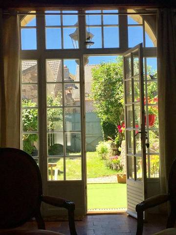 Chambre d’hôte pour 4 personnes, avec jardin et terrasse à Tannay