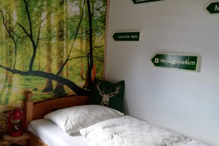 Ganze Wohnung, Ferienwohnung Isis - Am Tor zum Thüringer Wald in Sonneberg, Region Sonneberg