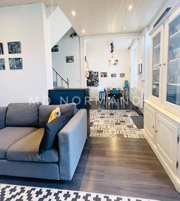 Location de vacances pour 8 personnes, avec terrasse à Villerville