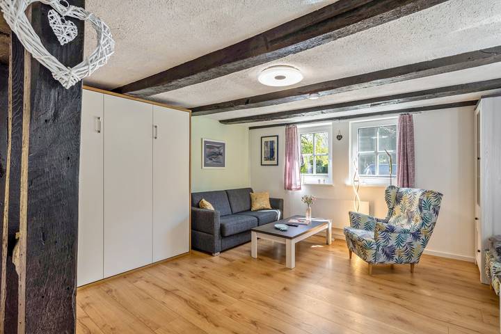 Hel studio-lejlighed, Apartment Kleine Auszeit with Mountain View in Historic Forester’s House in Olsberg, Hochsauerlandkreis