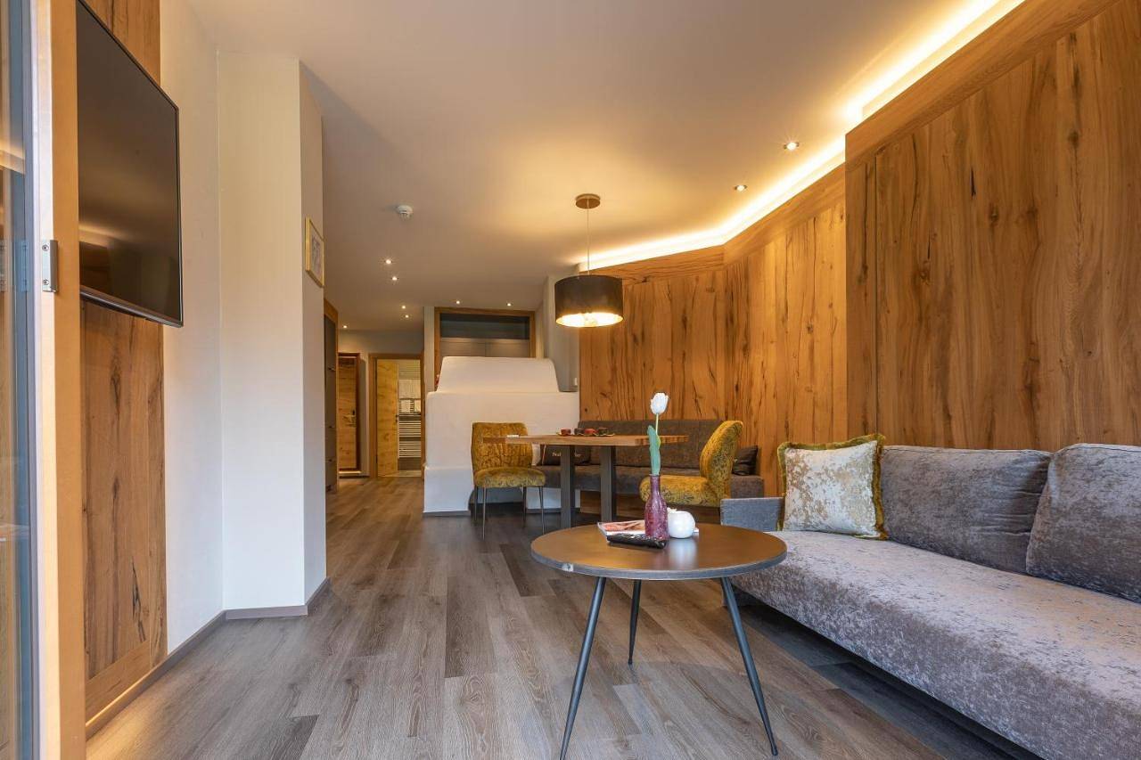 Apparthotel Thalerhof in Mayrhofen, Zillertaler Alpen