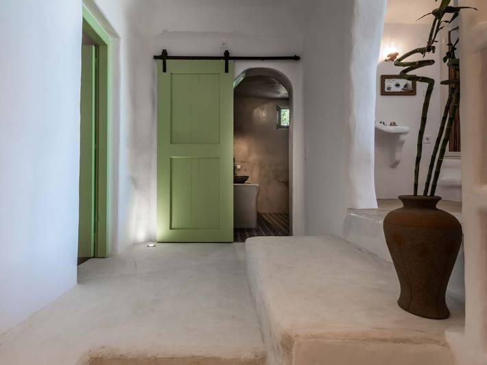 Location de vacances pour 3 personnes, avec terrasse et piscine dans Milos - 4