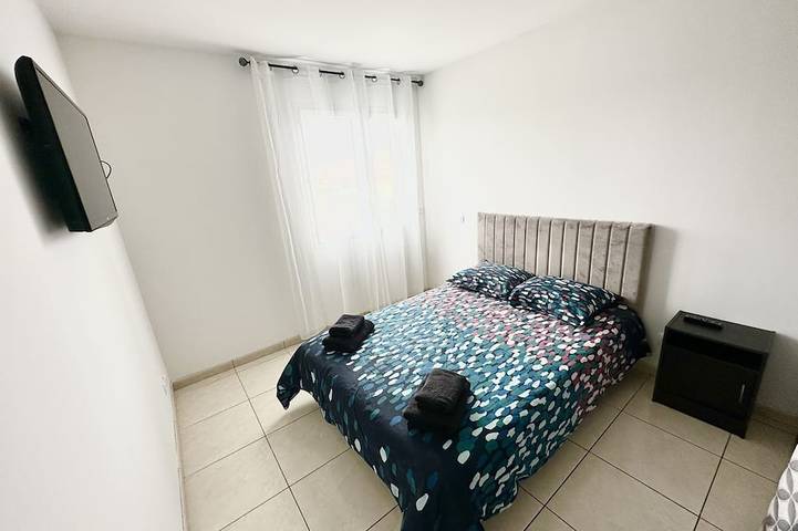 Location de vacances pour 6 personnes, avec terrasse et jardin à Florensac - 3