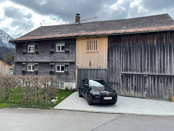 Ferienhaus für 5 Personen, mit Garten und Ausblick in Bizau