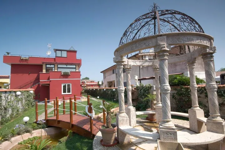 Bed and breakfast for 3 people, with garden - 1
