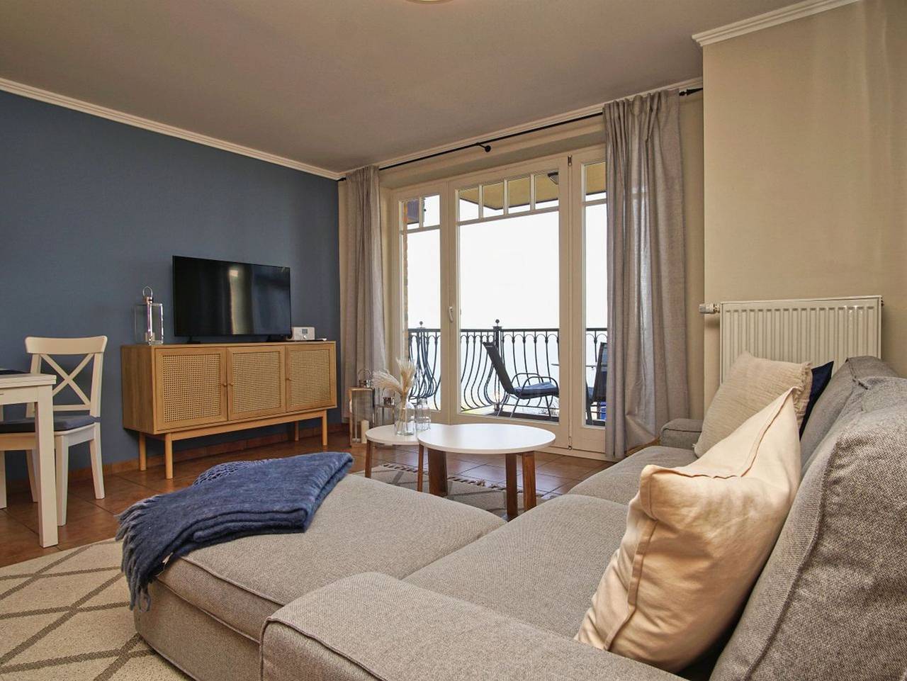 Ganze Ferienwohnung, Haus am Meer - Ferienwohnung mit traumhaftem Meerblick - Haus am Meer Fewo 03 in Lohme, Nationalpark Jasmund