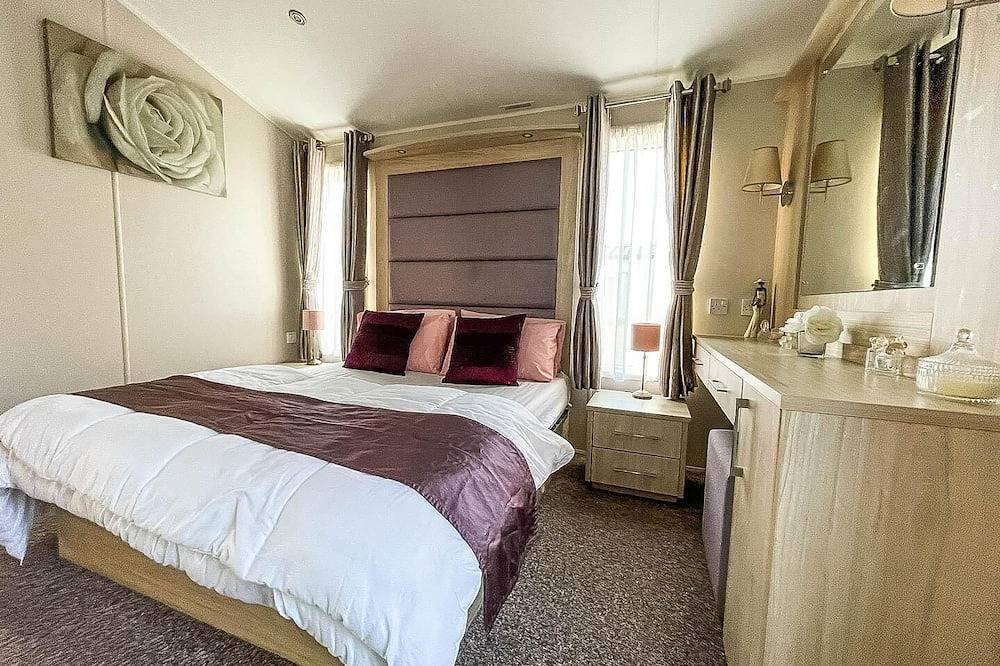 Wonderful 6 berth caravan for hire by a stunning Norfolk beach in California (Great Yarmouth), Great Yarmouth