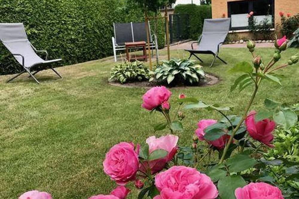 Doppelzimmer mit Dusche, Wc - Haus Luisenhof, Pension in Mölln, Kreis Hertogdom Lauenburg