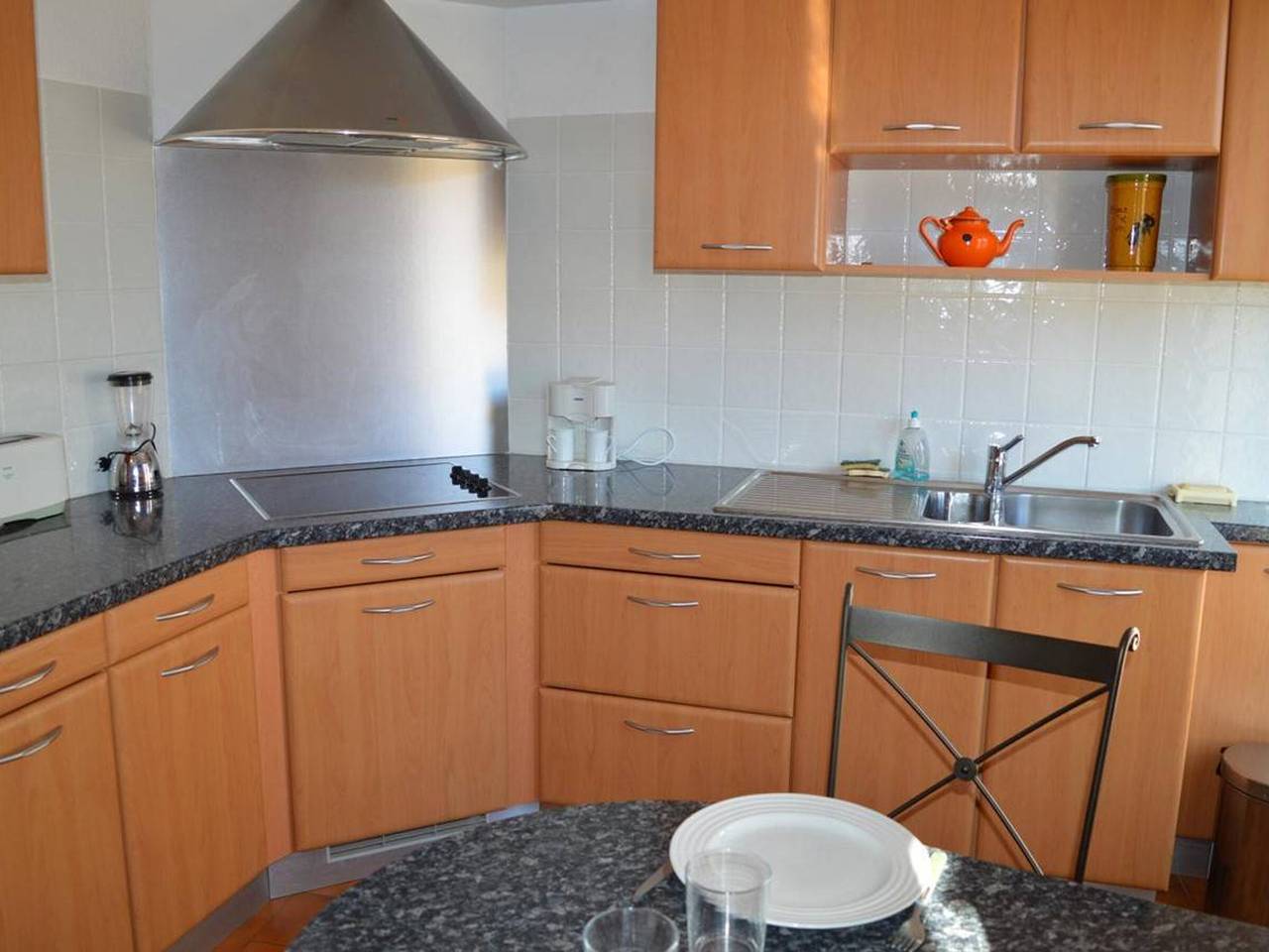 Ganze Wohnung, 2-Zimmer-Wohnung, 4 Schlafplätze, nahe Meer und Geschäften, Balkon, Haustiere erlaubt in La Côte Vermeille, Banyuls-sur-Mer