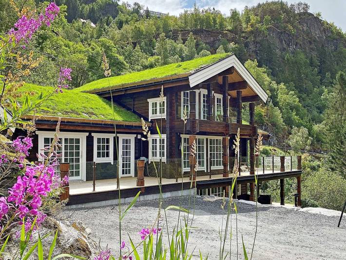 Location de vacances pour 9 personnes, avec terrasse, adapté aux familles dans Geiranger - 3