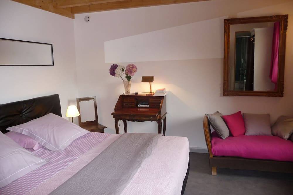 Appartement entier, Gite-Appart tout confort, entre Nancy et Metz  en \" Petite Suisse Lorraine\". in Villers-en-Haye, Toul