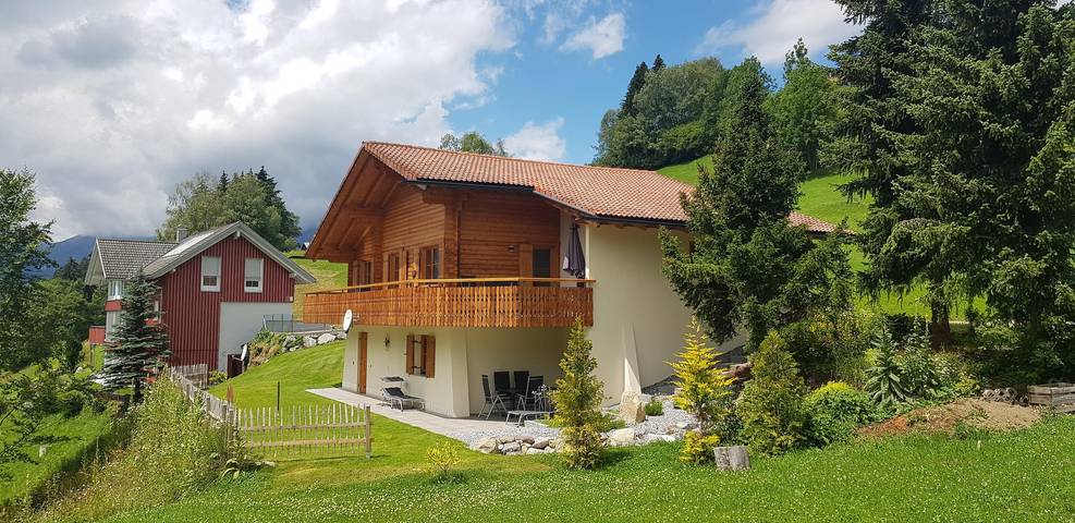 Ferienhaus für 6 Personen, mit Balkon und Terrasse sowie Garten und Sauna in Silbertal