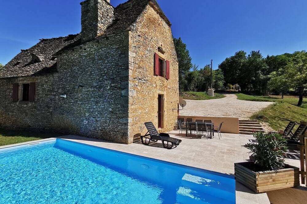 Maison de Charme Montignac Lascaux Piscine chauffée in Montignac, Périgord Noir
