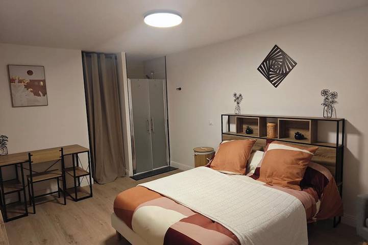 Gîte pour 9 personnes, avec jardin