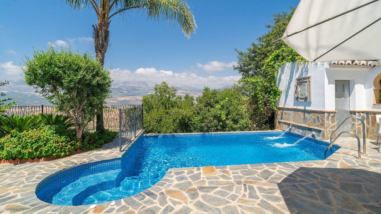 Casa Las Orquídeas Viñuela by Ruralidays in Los Romanes, Viñuela
