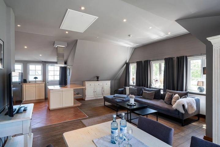 Ferienwohnung für 4 Personen, mit Balkon, mit Haustier in Ahrenshoop - 2