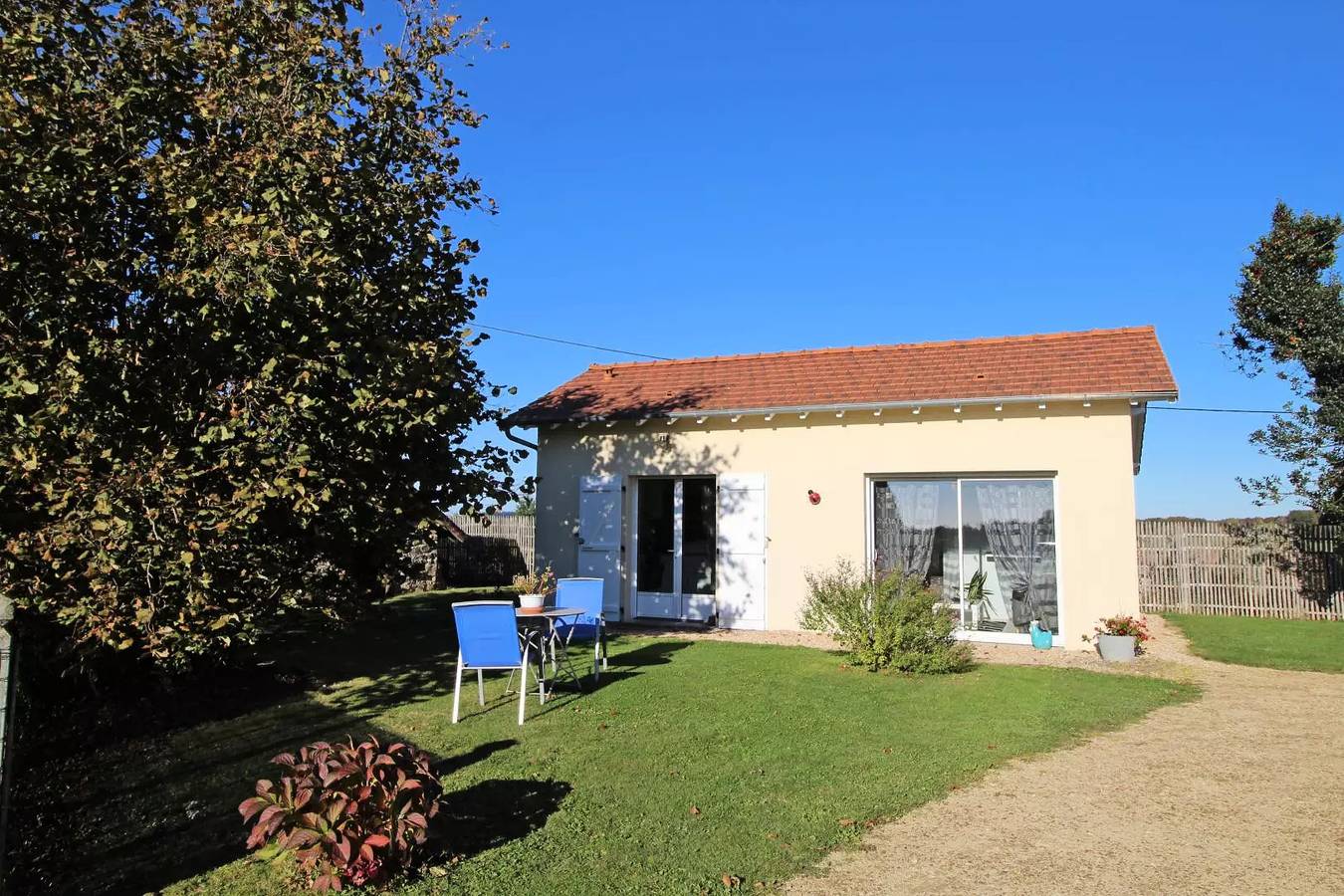 Casa rural de Francia 2 personas in Saint-Aurélien, Región de Limoges