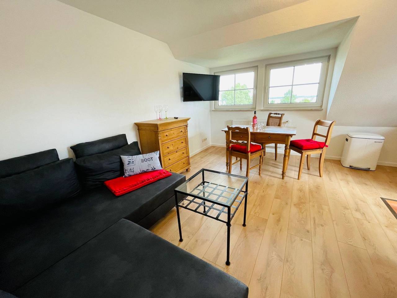 Ganze Ferienwohnung, Herberge Seensucht - Fewo Jabelscher See Og mit Seeblick in Göhren-Lebbin, Fleesensee