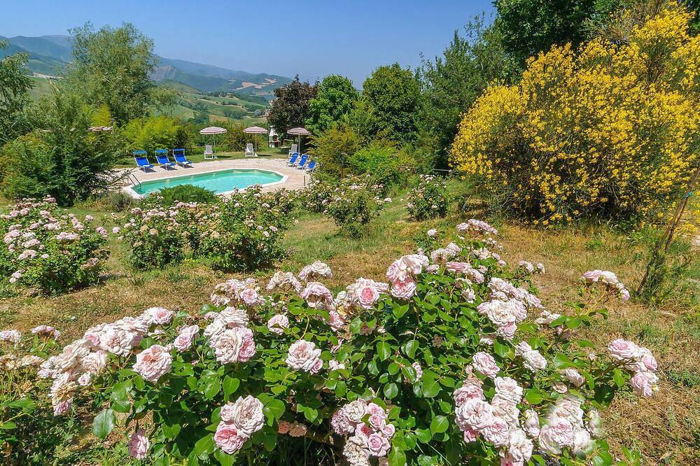 Lovely home in Cagli Pu in Cagli, Valle del Metauro