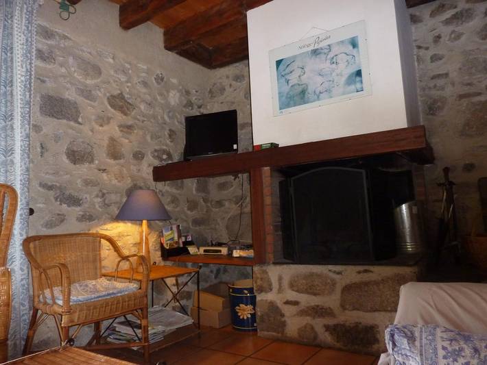 Gîte pour 8 personnes, avec sauna ainsi que piscine et jardin dans l' Ariège - 4