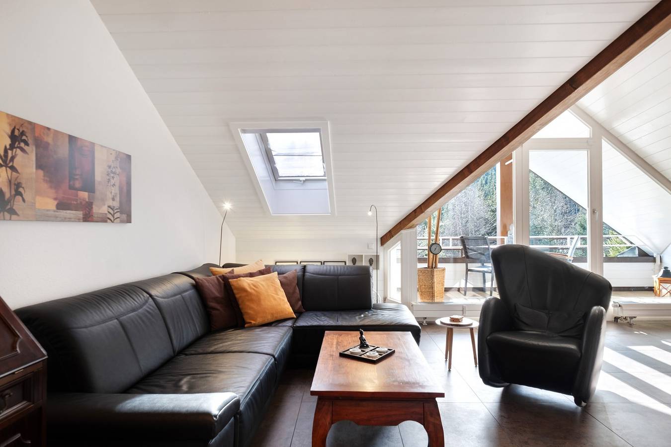 Entire apartment, Harmonie vacation apartment with New fitted kitchen, Private Sauna, Wooden Stove and hidden balcony in Titisee (Titisee-Neustadt), Titisee-Neustadt
