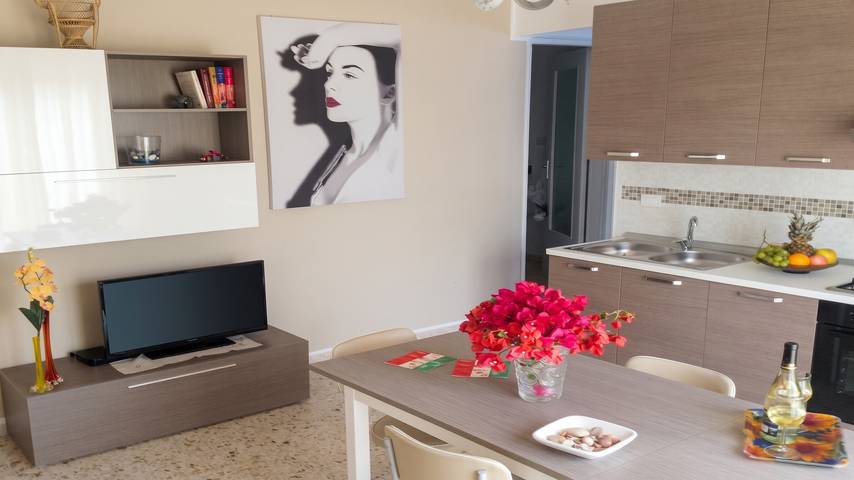 Apartamento entero, Apartamento Luminoso en Alcamo: 100 m² con Vista al Mar in Alcamo Marina, Alcamo