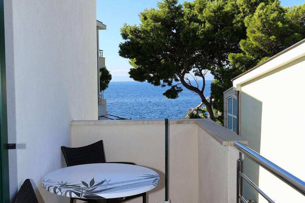 Hel leilighet, Leilighet studio ved stranden Promajna, Makarska in Promajna, Makarska Riviera