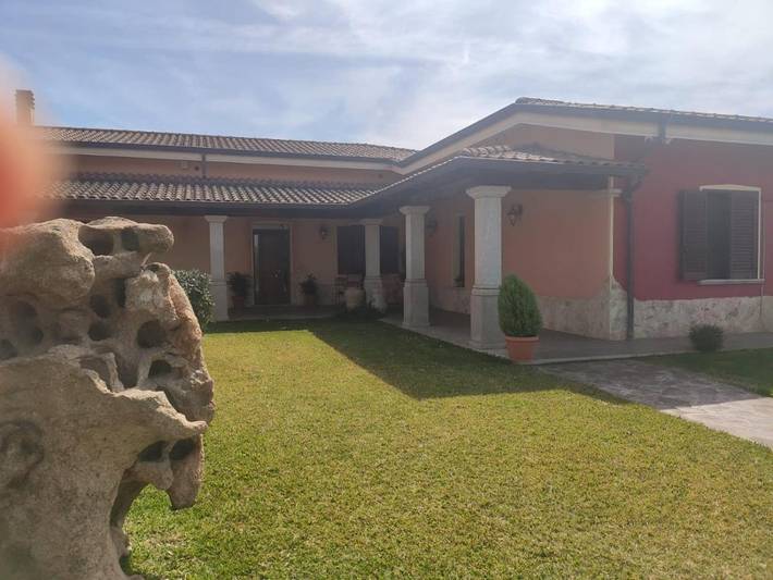 Location de vacances pour 2 personnes, avec jardin à Arborea - 2