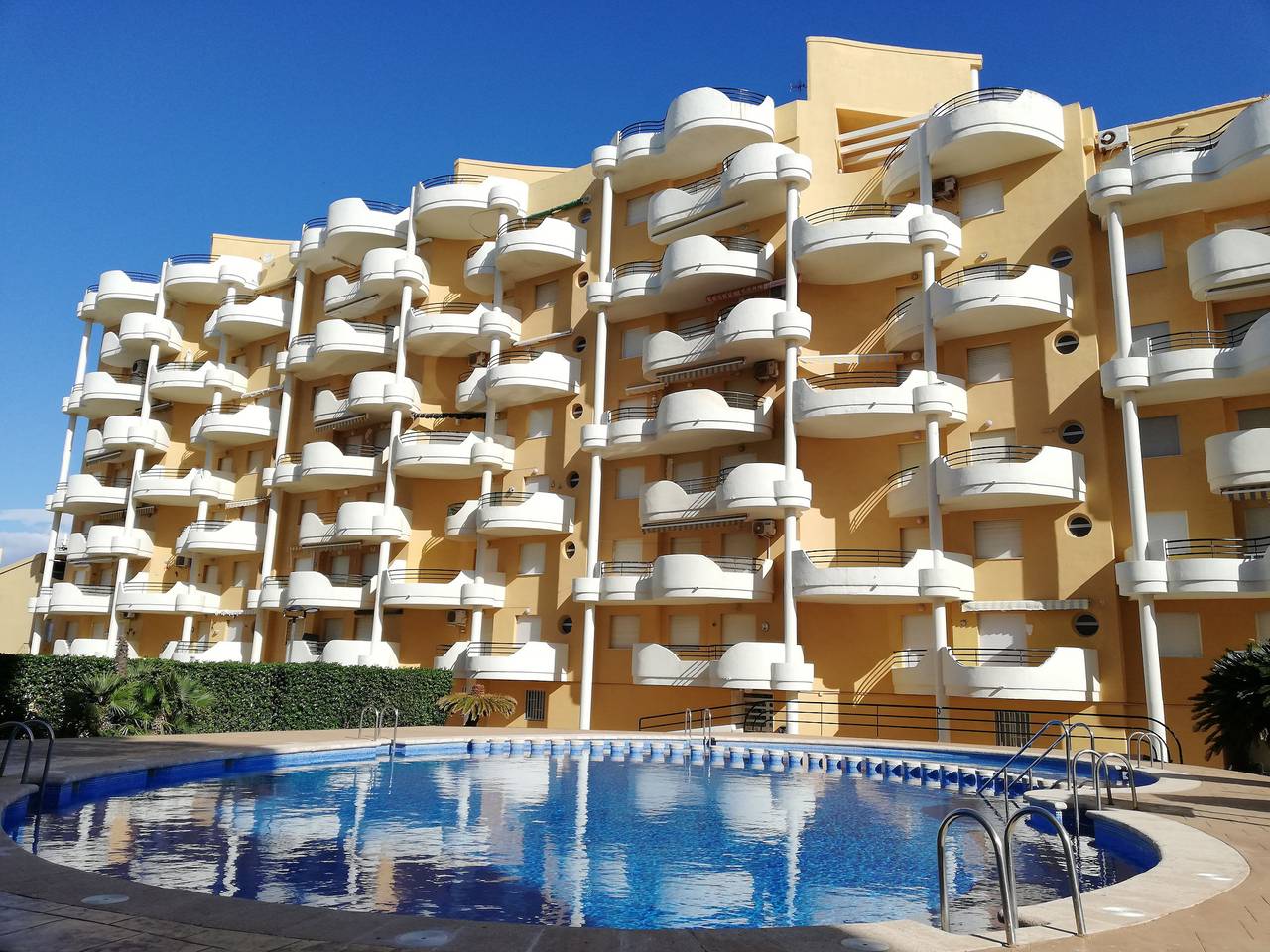 Ganze Wohnung, Fabulosa séptima planta, tres dormitorios, dos terrezas y espectaculares vistas! in Playa Xeraco, Xeraco