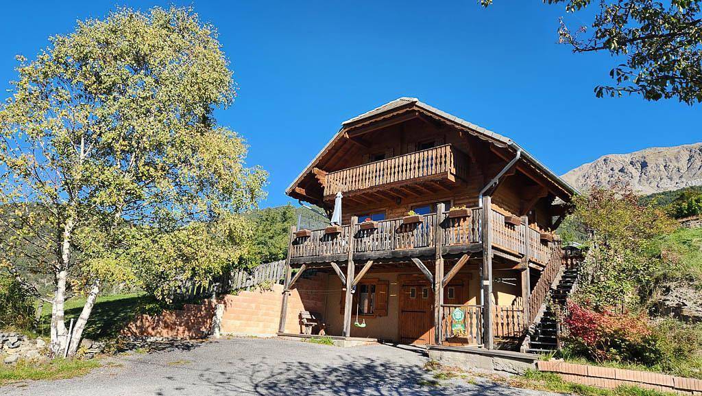 Le Cabaret in Les Thuiles, Barcelonnette und Umgebung