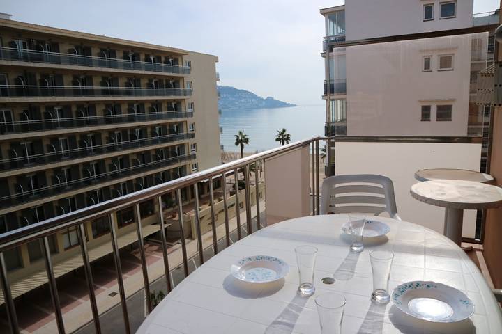 Appartement de vacances pour 4 personnes, avec terrasse, animaux acceptés