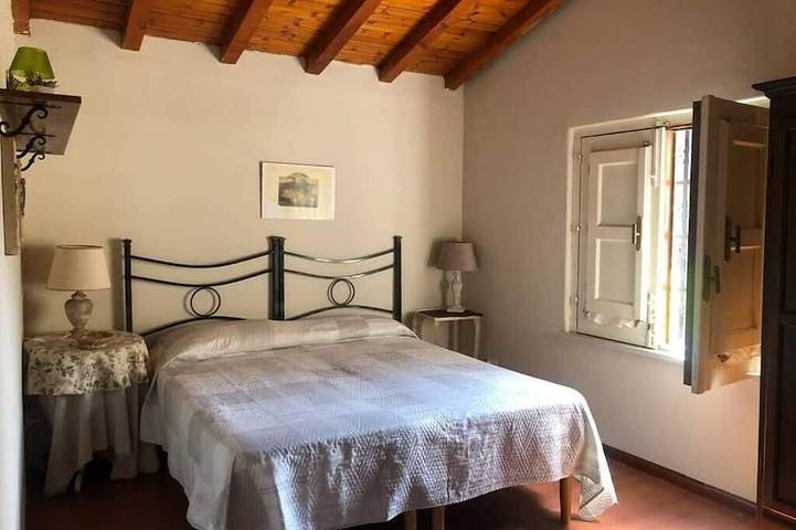 Location de vacances pour 5 personnes, avec jardin à Mascalucia - 2