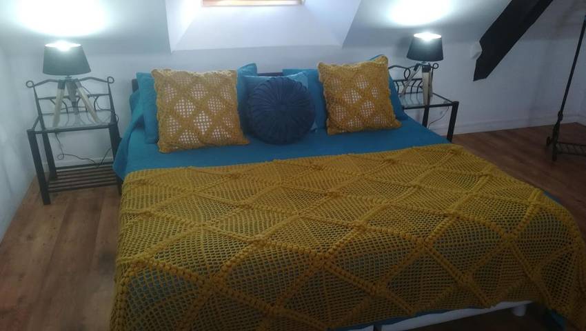 Location de vacances pour 4 personnes, avec jardin ainsi que vue et piscine dans Mortain-Bocage - 2