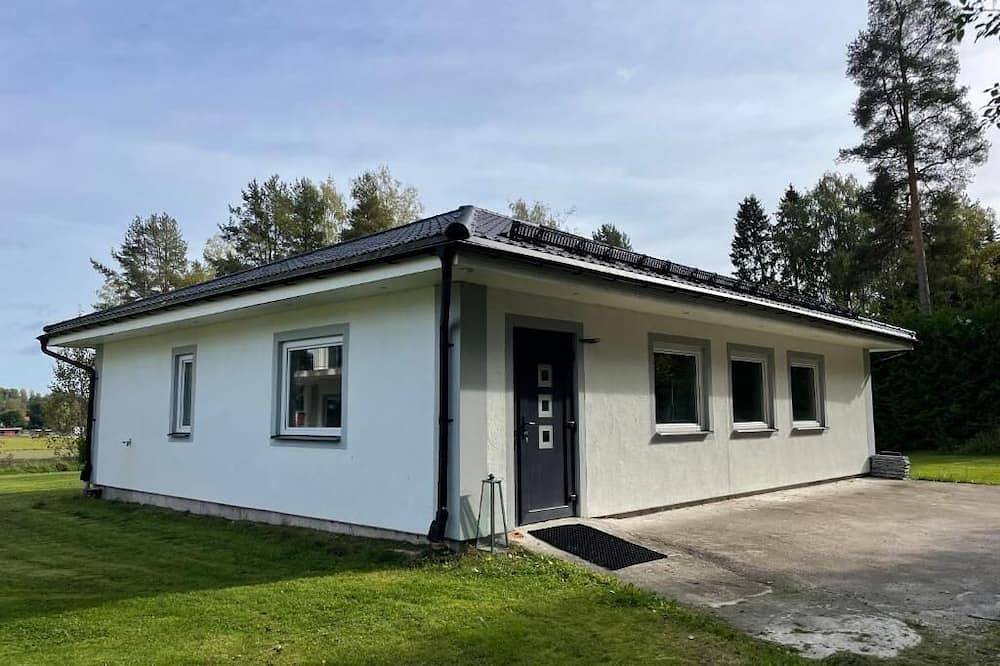 Eker Countryside House Eker 368 in Örebro kommun, Hjälmaren