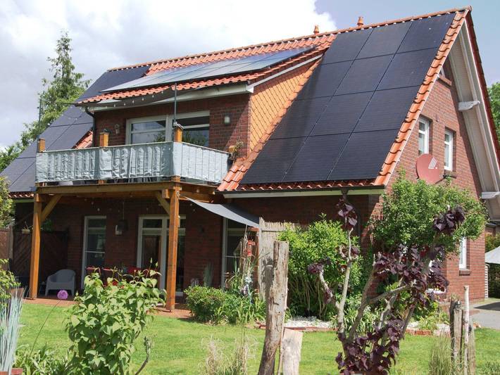 Ferienwohnung für 7 Personen, mit Balkon und Garten, kinderfreundlich