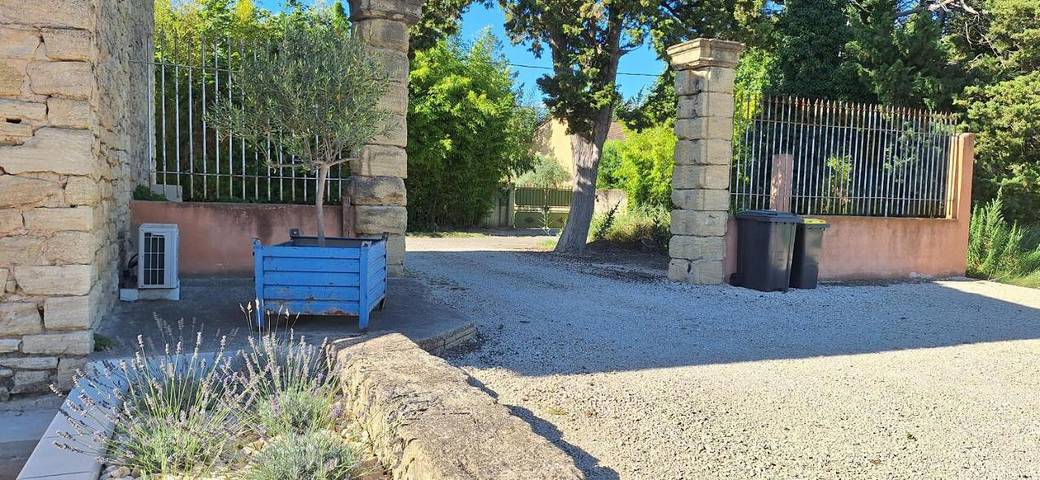 Gîte pour 2 personnes, avec Balcon ainsi que Terrasse et Vue à Monteux - 4