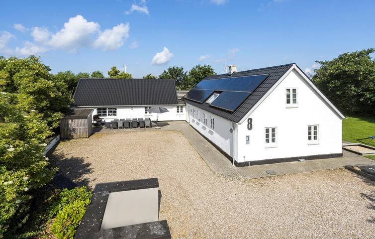 Ferienhaus für 15 Personen, mit Garten und Sauna sowie Whirlpool und Terrasse - 1