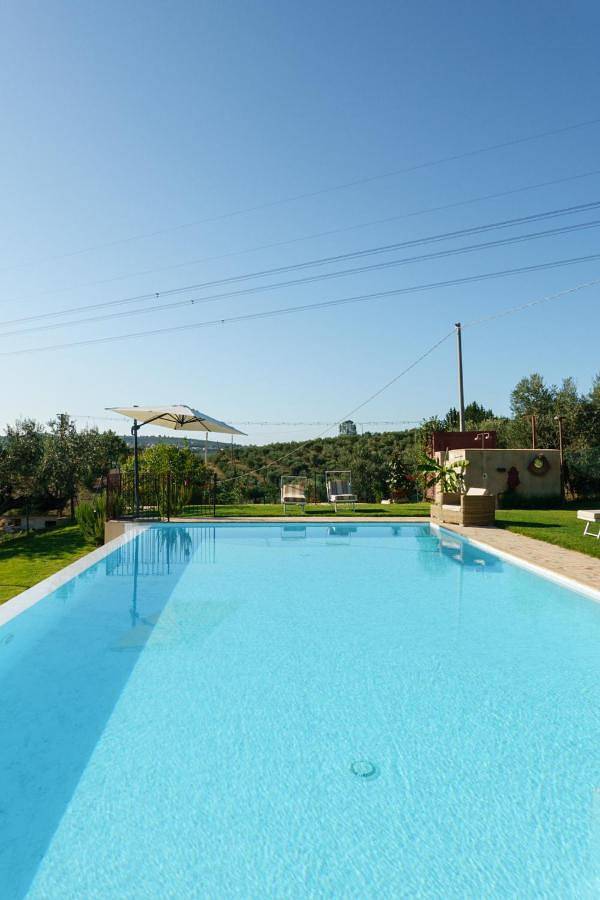 Ferienwohnung für 4 Personen, mit Pool und Garten sowie Ausblick