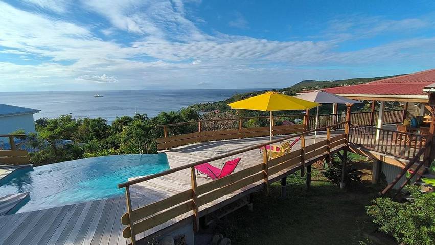 Villa pour 6 personnes, avec jardin ainsi que piscine et vue
