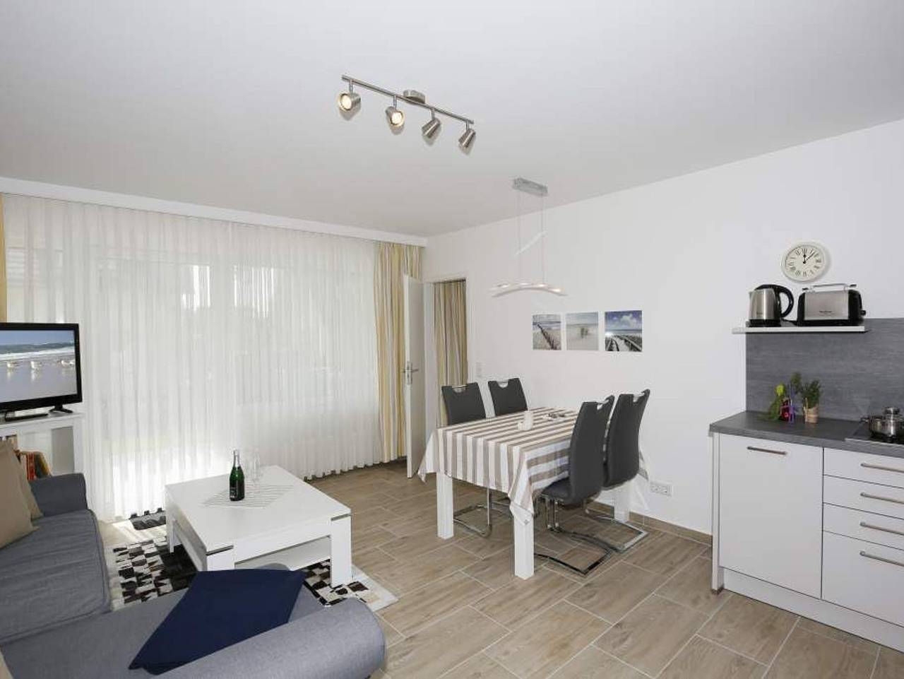 Ganze Ferienwohnung, Dr.-Roß-Straße 25, App 6 - Dr.-Roß-Straße 25, App 6 in Westerland, Sylt (Gemeinde)