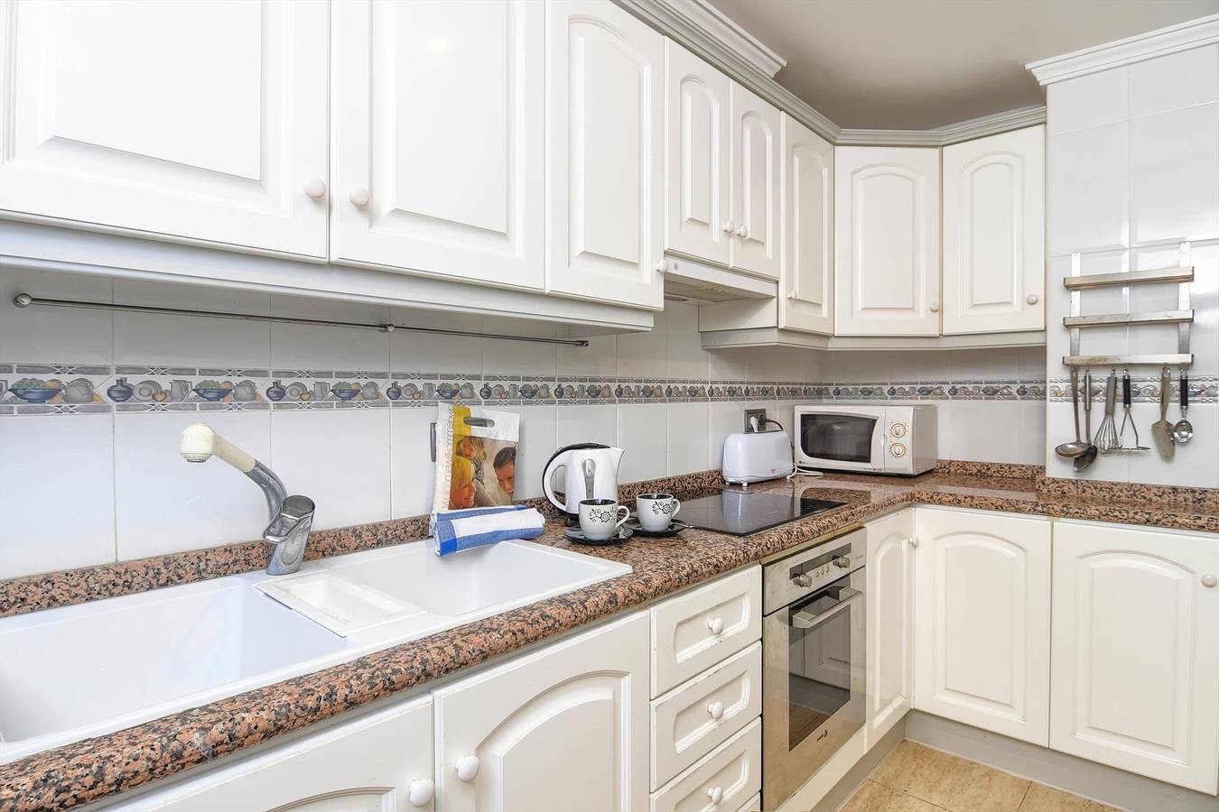 Appartement entier, Poolbeach Vi 4 pax in Teulada, Costa Blanca