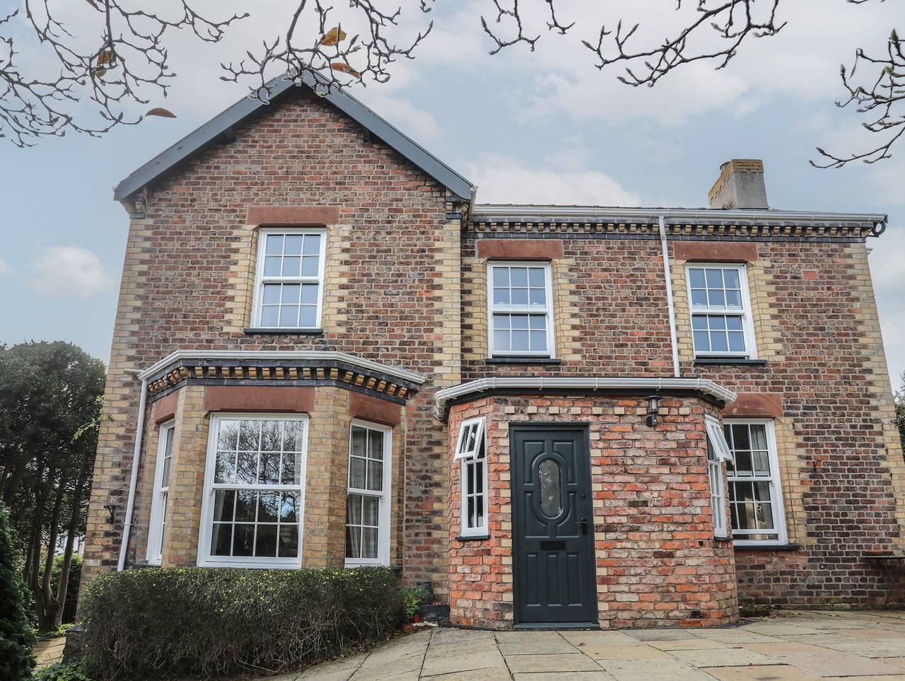 Gweryl Lodge in Conwy, Snowdonia