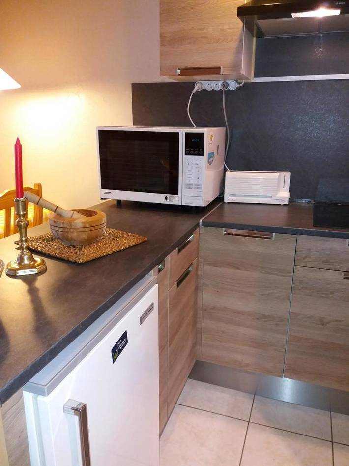 Gîte pour 6 personnes, avec vue et piscine dans Chabanon Selonnet - 4