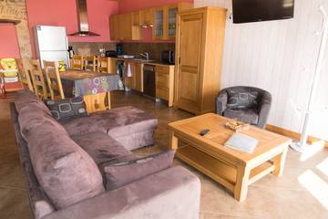 Gîte pour 7 Personnes dans Banassac, Parc naturel régional de l'Aubrac, Photo 3