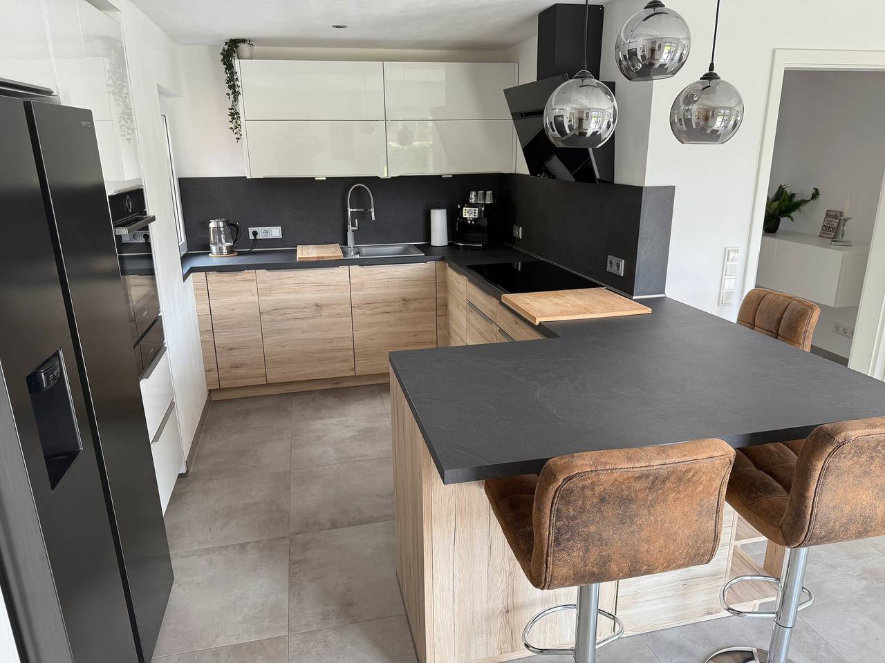 Ferienhaus 'Neeborg' mit privater Terrasse, privatem Garten und Wlan in Zetel, Südliche Nordseeküste