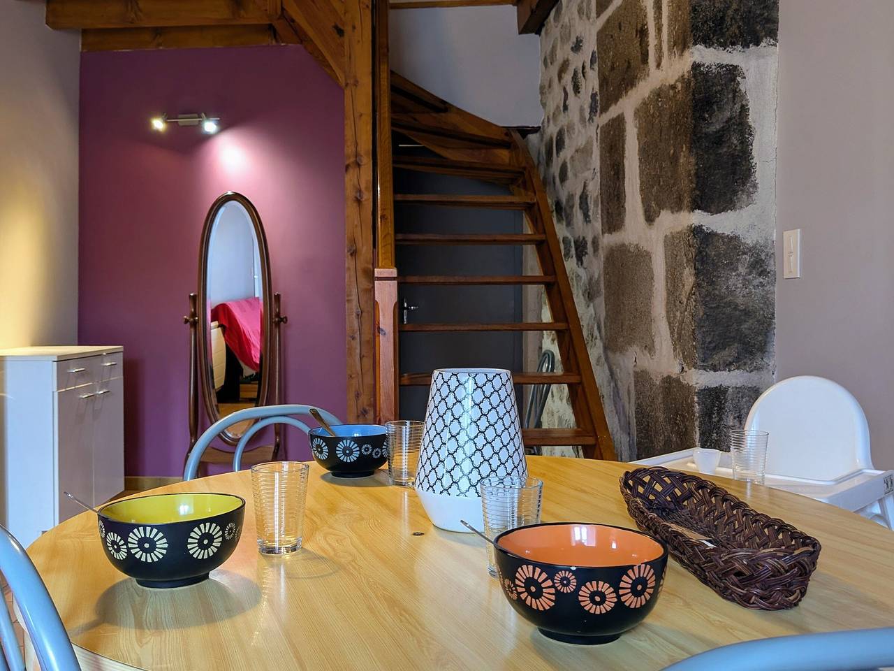 Cottage for 4 with courtyard, Loire view in Arlempdes, Haute-Loire