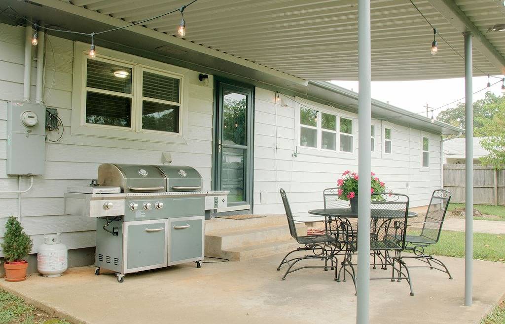 The Bentonvilla Bike In Bike Out - downtown Bentonville in Bentonville, Ozark Mountains